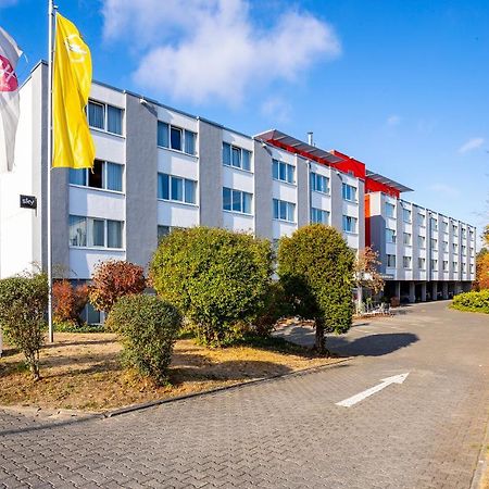 Michel Hotel Frankfurt Airport Rüsselsheim Exterior foto